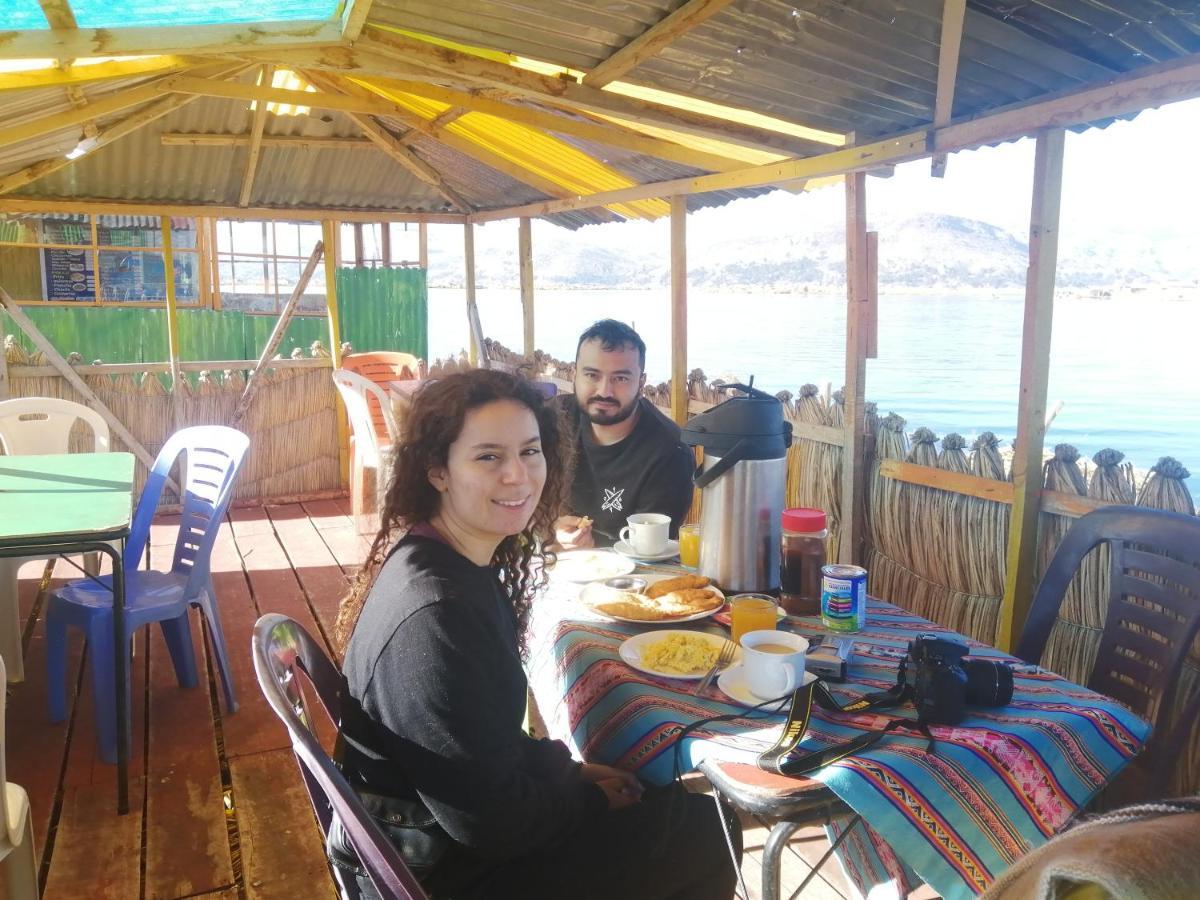פונו Uros Lodge Lover Titiqaqa מראה חיצוני תמונה