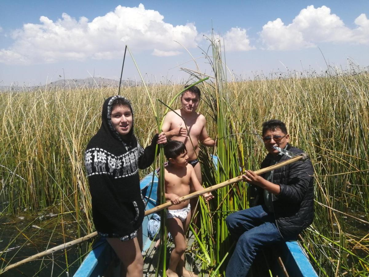 פונו Uros Lodge Lover Titiqaqa מראה חיצוני תמונה