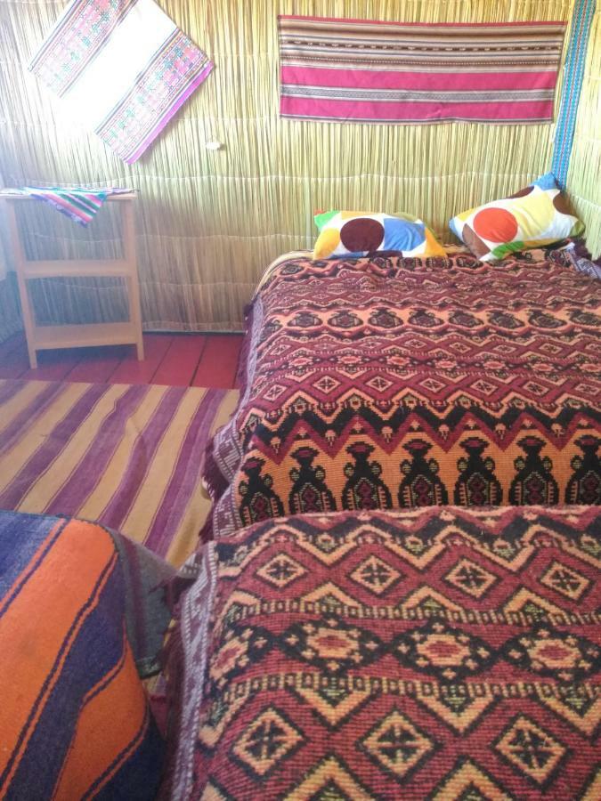 פונו Uros Lodge Lover Titiqaqa מראה חיצוני תמונה