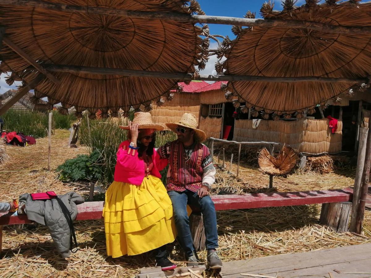 פונו Uros Lodge Lover Titiqaqa מראה חיצוני תמונה