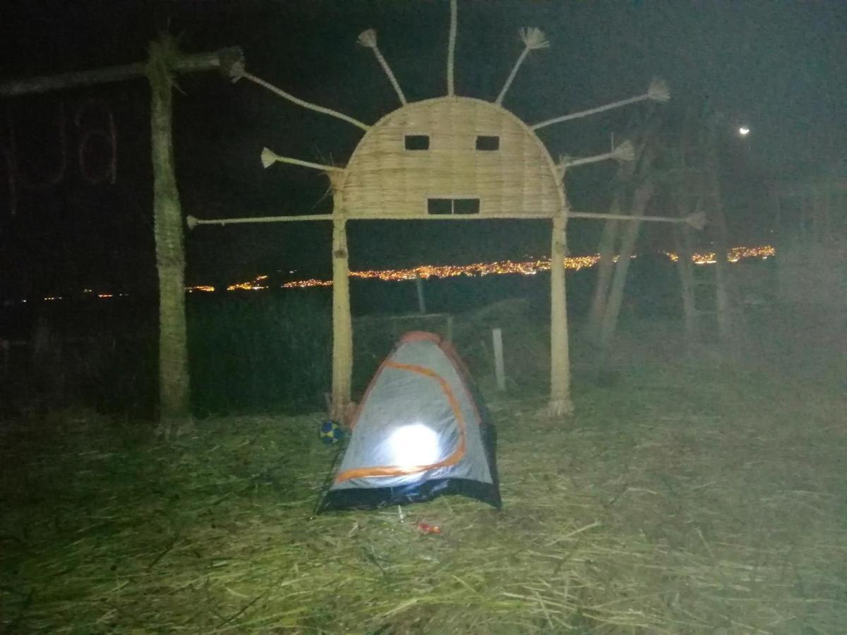 פונו Uros Lodge Lover Titiqaqa מראה חיצוני תמונה