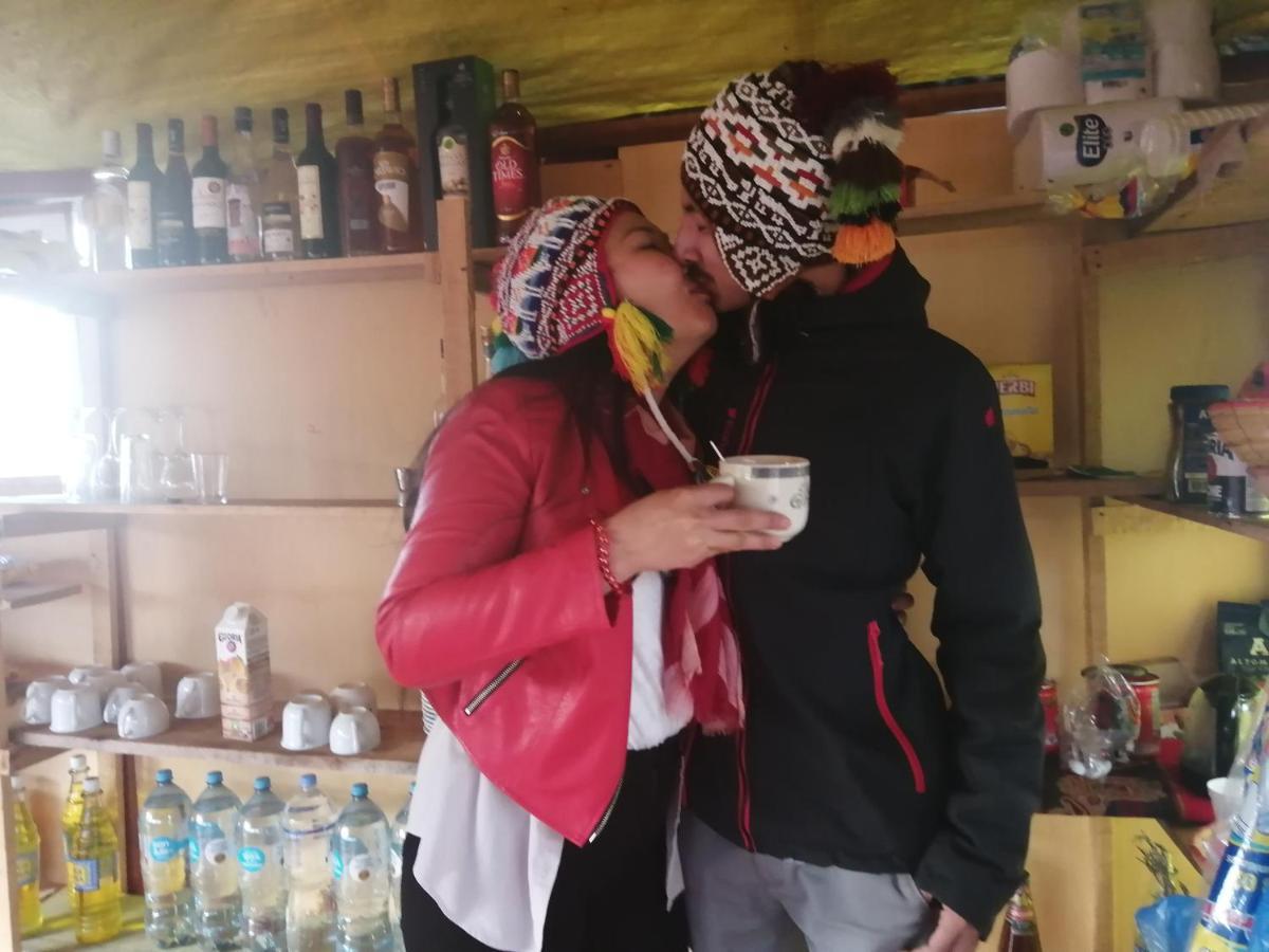 פונו Uros Lodge Lover Titiqaqa מראה חיצוני תמונה